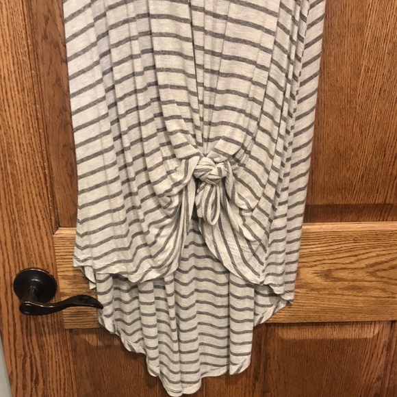 Dress - Picture 2 of 5